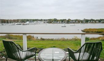 126 Riverside Dr 1, East Providence, RI 02915