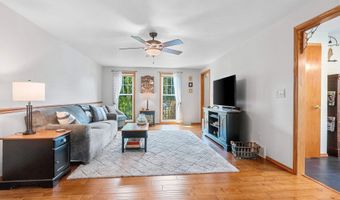 N254 MEADOWBREEZE Court, Appleton, WI 54915