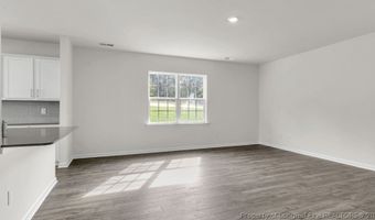 719 Lazy Elm Ln, Aberdeen, NC 28315