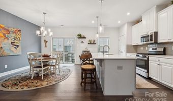 2029 Birchside Dr, Charlotte, NC 28205