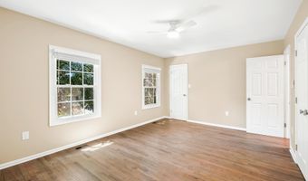 7602 WESTLAKE Ter 19, Bethesda, MD 20817