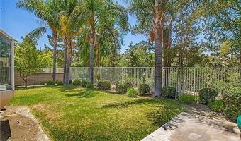 823 S Parkglen Pl, Anaheim, CA 92808