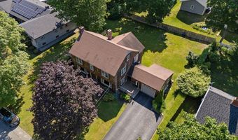 36 Woodlawn Ave, Auburn, ME 04210