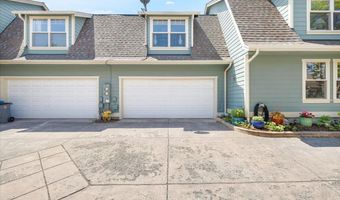 866 Blackberry Ln, Ashland, OR 97520