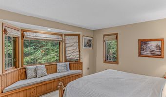 114 Remick Ln 16, Carroll, NH 03575