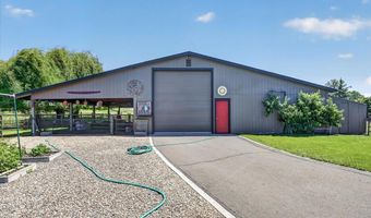 39 E Valley View Rd, Ashland, OR 97520