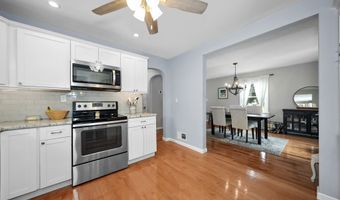 34 Forest St, Bristol, CT 06062