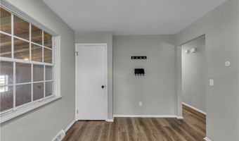 901 Jean Ave, Akron, OH 44310