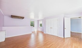 85 Pilgrim Dr, Warwick, RI 02888