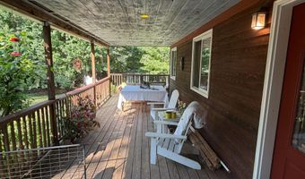 31 Woods Mills Rd, Baldwin, ME 04024