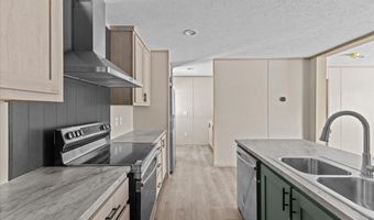 105 Meadow Run, Alburgh, VT 05440