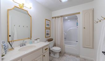 224 Willow Dr, Adamsville, TN 38310