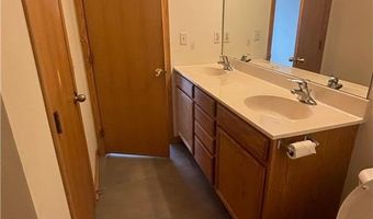 3035 Cutters Grove Ave, Anoka, MN 55303