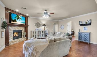 916 Isabella Ln, Altus, OK 73521