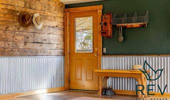 28 Panorama Ln, Cody, WY 82414