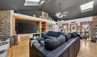 16244 Philomene Blvd, Allen Park, MI 48101