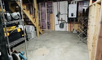 604 Birmingham St, Bridgeport, CT 06606