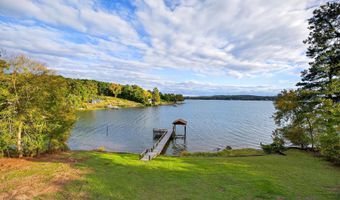 2543 Harbor View Rd, Camden, SC 29020