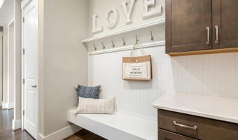 2716 Willow Rock Ln, Apex, NC 27523
