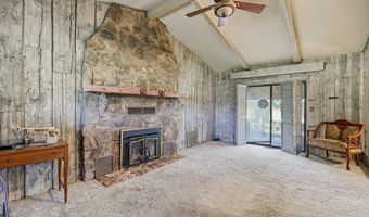 8526 SE 70th Ter, Baxter Springs, KS 66713