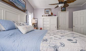 409 Avocado Dr, Barefoot Bay, FL 32976