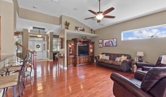 921 CLASSIC VIEW Dr, Auburndale, FL 33823