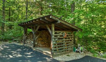 86 Avery Hill Rd, Alton, NH 03810