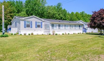 2 Windsor Dr, Alfred, ME 04002
