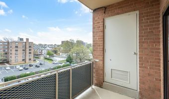 1931 N CLEVELAND St 602, Arlington, VA 22201