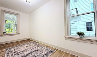 1730 N ONEIDA St, Appleton, WI 54911