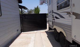 1260 E Turin Ave B, Anaheim, CA 92805