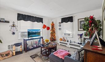 94 E BROWNING Rd, Bellmawr, NJ 08031