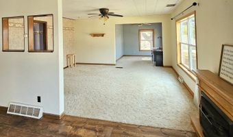 820 14th Ave, Almena, WI 54805