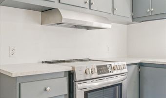 1026 Old Grist Mill Rd, Appomattox, VA 24522