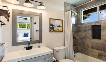 186 LIHAU St, Kapaa, HI 96746