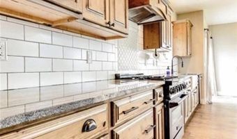 9174 207th Ave, Anamosa, IA 52205