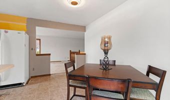 W2819 SCHMALZ Circle, Appleton, WI 54915