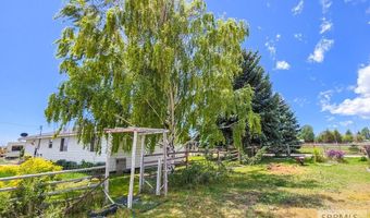700 Dean Ave, Arco, ID 83213