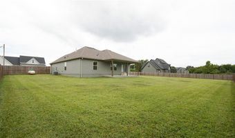 8 McDole Ln, Bella Vista, AR 72715