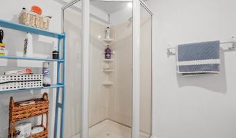10525 EDGEMONT Dr, Adelphi, MD 20783