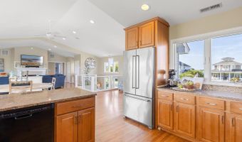 10 S SHORE Dr, Bethany Beach, DE 19930