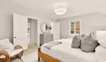 4320 LORCOM Ln, Arlington, VA 22207