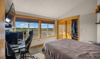 24605 Dodds Rd, Bend, OR 97701