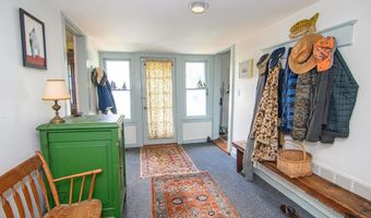 23613 FRONT St, Accomac, VA 23301