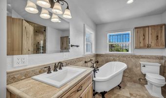 6454 Sierra Vista Ln, Carson City, NV 89701