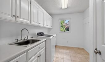 47 Stonehenge Dr, Bentonville, AR 72712