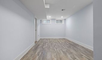 72 Walnut St 1, Arlington, MA 02476