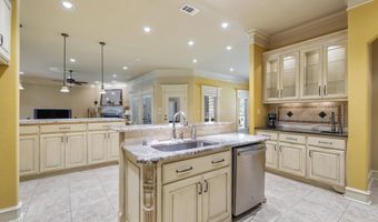 1606 HILLDALE, Alexander, AR 72002