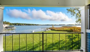 43 Lane 345 Crooked Lk, Angola, IN 46703