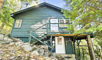 536 E Shore Dr, Adirondack, NY 12808